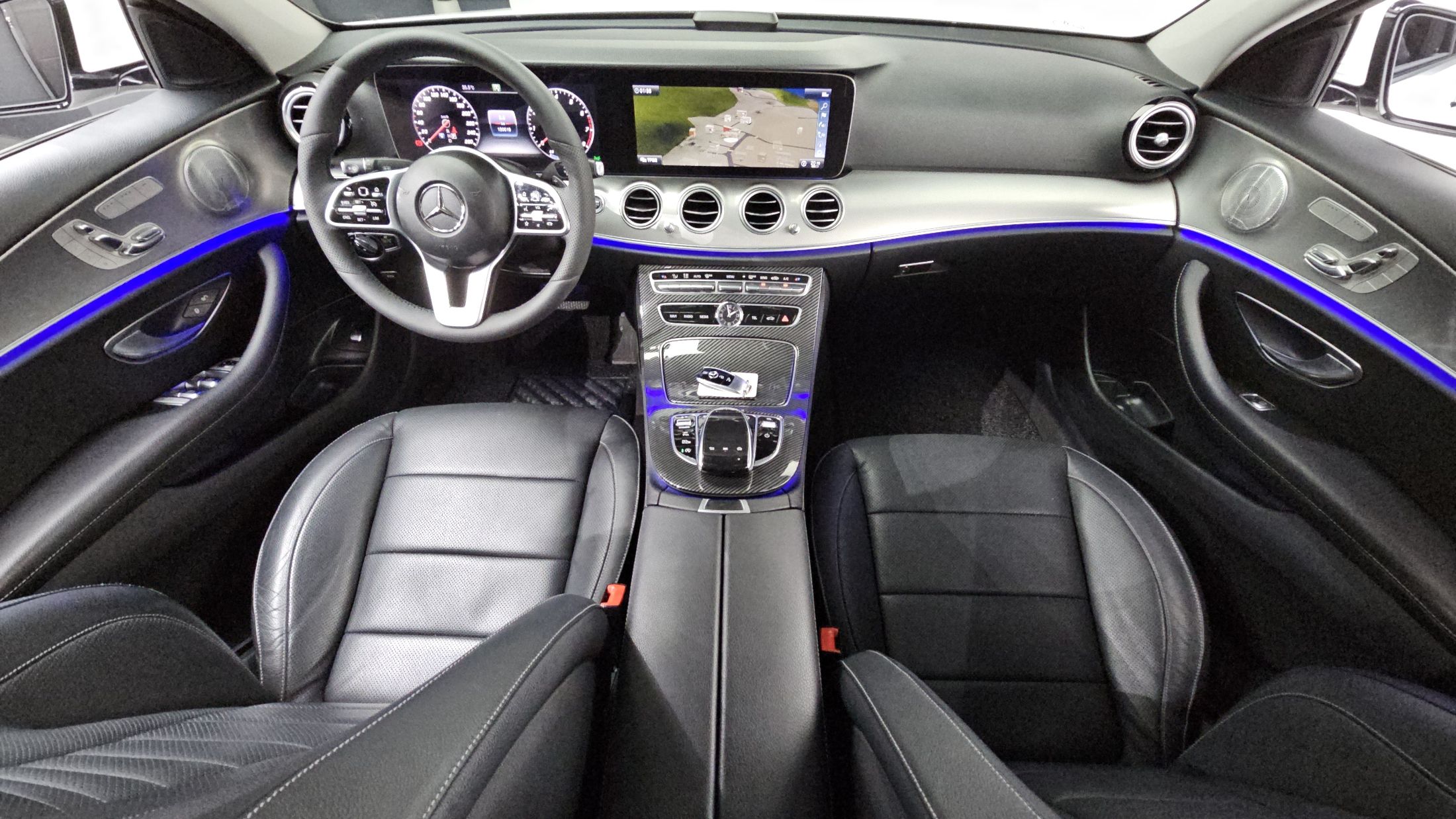 MERCEDES BENZ E-CLASS W213 2019