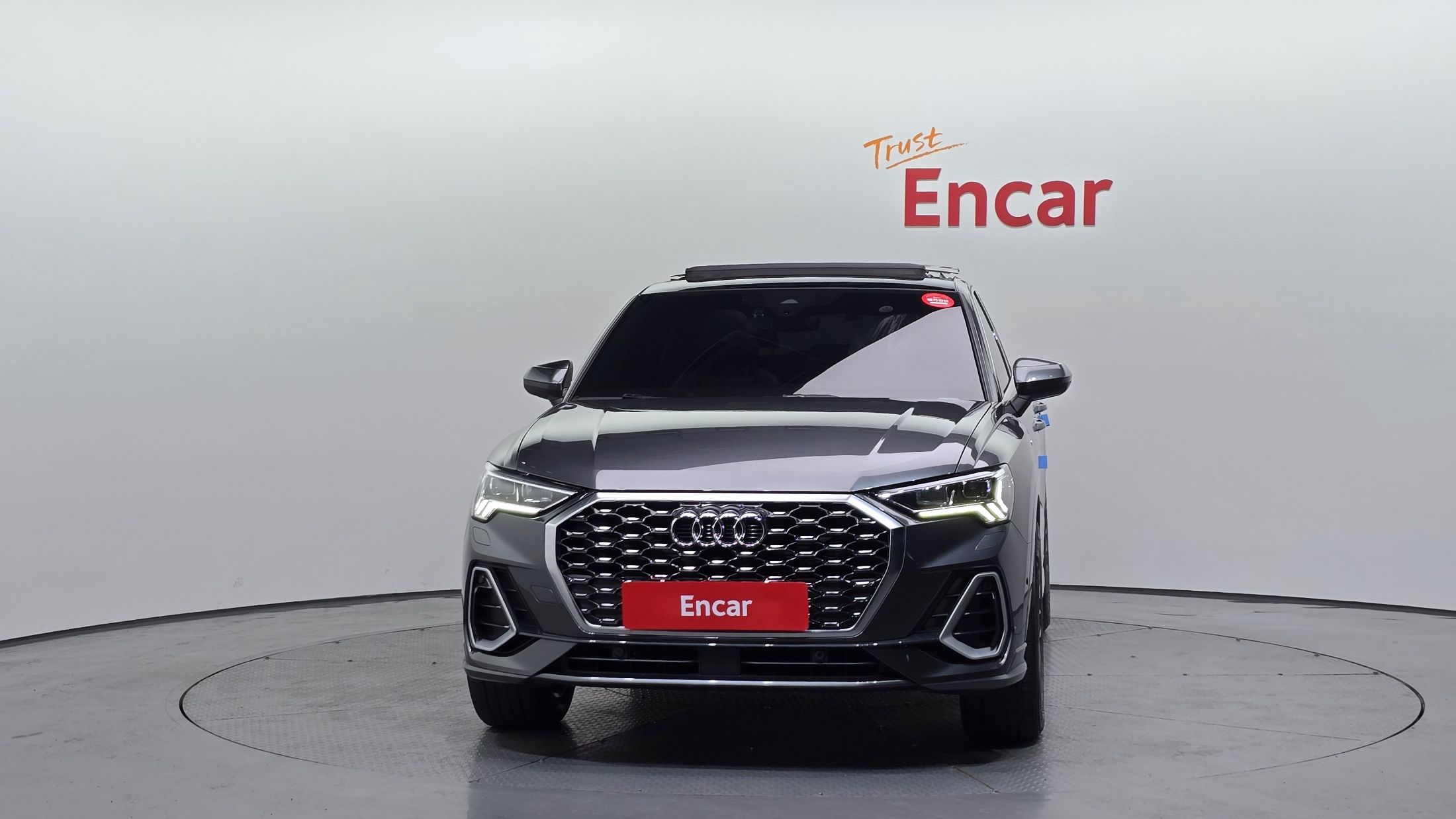 AUDI Q3 F3 2023