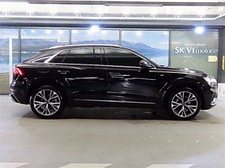 AUDI Q8 4M 2021