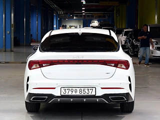 KIA K5 HYBRID 2022