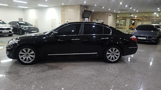 HYUNDAI GENESIS 2011