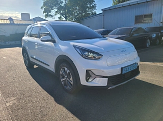 KIA NIRO PLUS  (Taxi) 2022