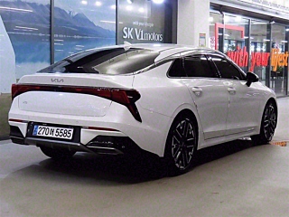 KIA K5 2023