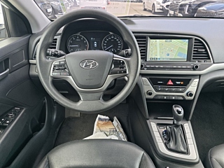 HYUNDAI AVANTE AD 2018