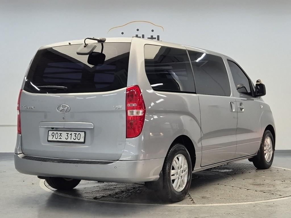 HYUNDAI STAREX GRAND 2019