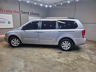 KIA CARNIVAL GRAND 2009