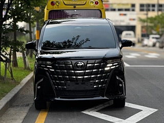Заказать TOYOTA ALPHARD