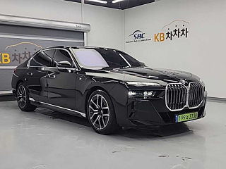 BMW 7-SERIES G70 2024