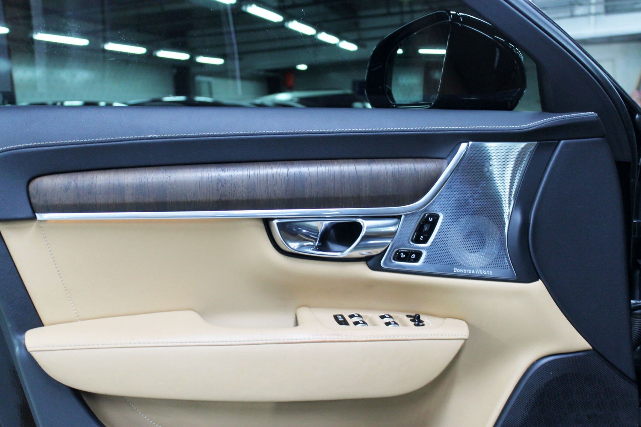 VOLVO S90 2021