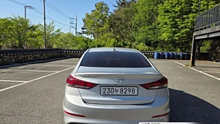 HYUNDAI AVANTE AD 2018