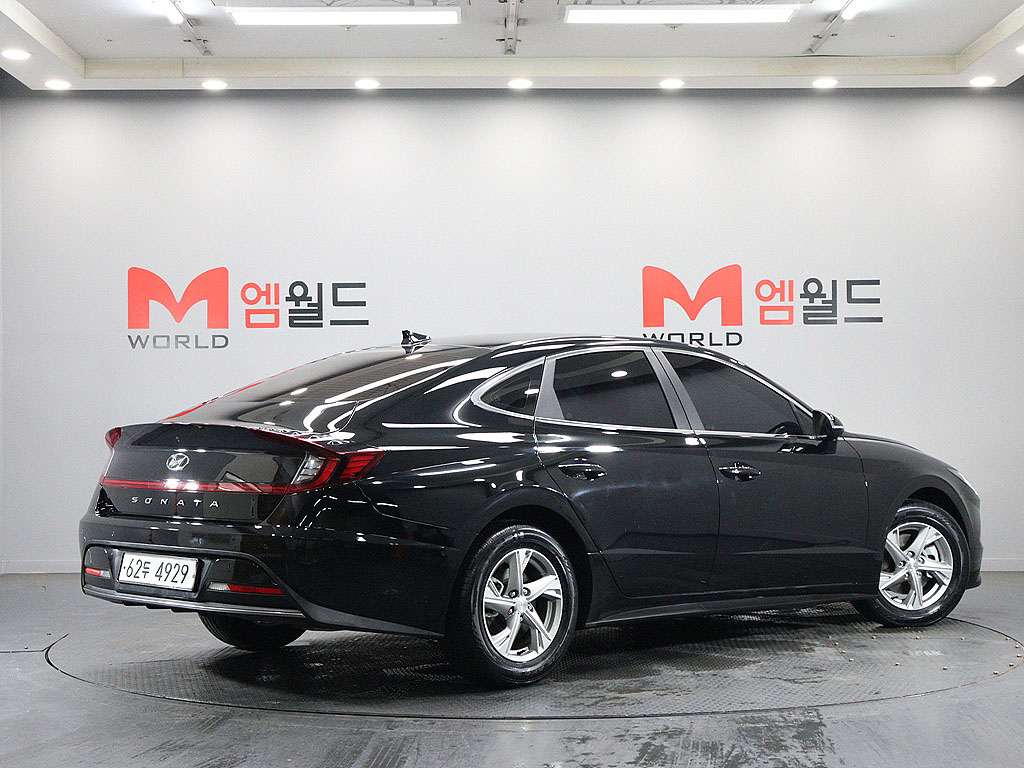HYUNDAI SONATA DN8 2019