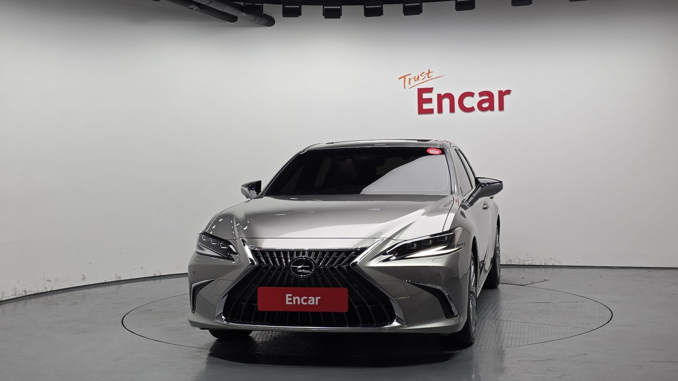 LEXUS ES300H 2024
