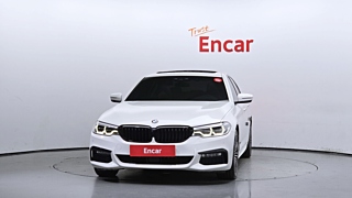BMW 5-SERIES G30 2017