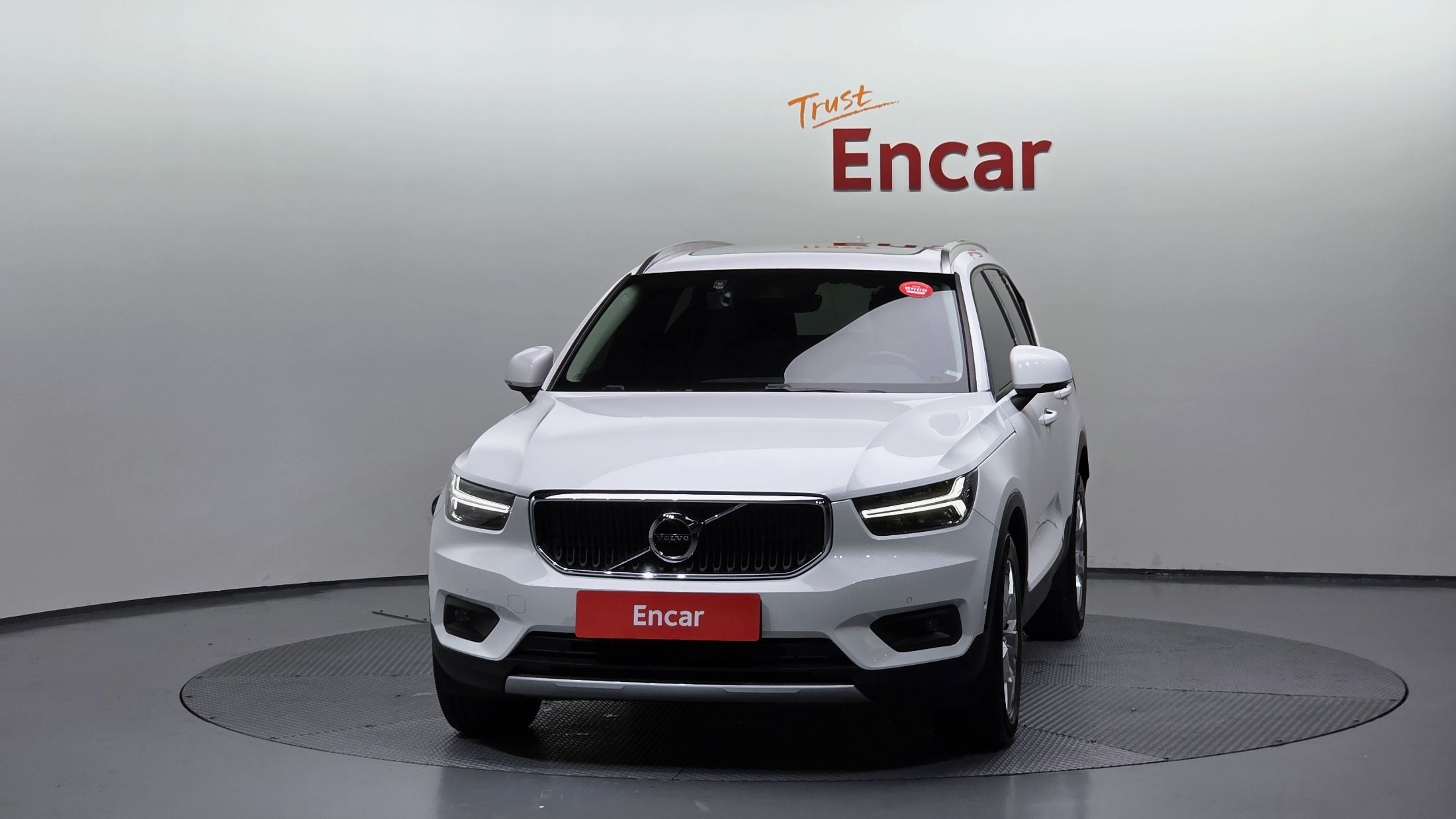 VOLVO XC40 2018