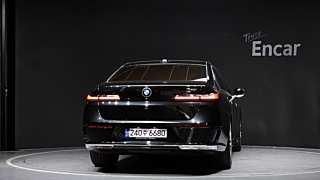 BMW 7-SERIES G70 2023