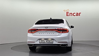 HYUNDAI GRANDEUR IG HYBRID 2018
