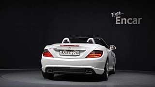 MERCEDES BENZ SLK-CLASS 2016