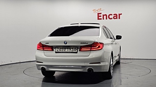 BMW 5-SERIES G30 2018