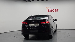 HYUNDAI AVANTE AD 2016