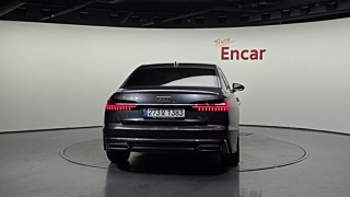 AUDI A6 C8 2021