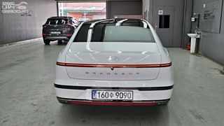 HYUNDAI GRANDEUR HYBRID GN7 2023