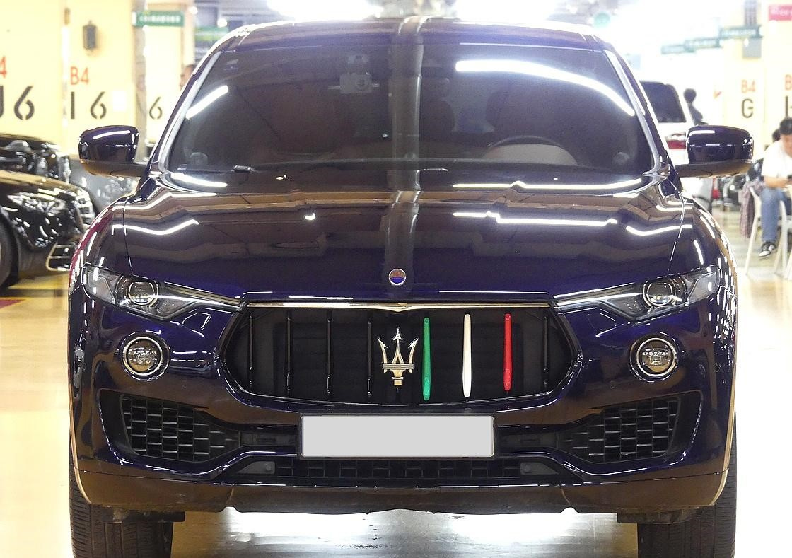 MASERATI LEVANTE 2017