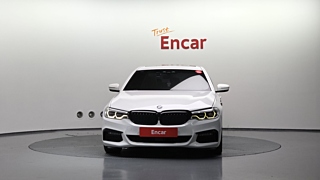 BMW 5-SERIES G30 2019