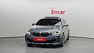 BMW 1-SERIES F40 2024