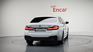 BMW 5-SERIES G30 2021