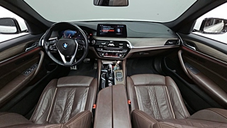 BMW 5-SERIES G30 2018