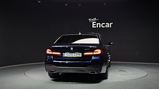 BMW 5-SERIES G30 2022