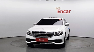 MERCEDES BENZ E-CLASS W213 2020