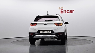 KIA STONIC 2017