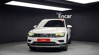VOLKSWAGEN TIGUAN 2020