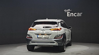 HYUNDAI KONA 2022