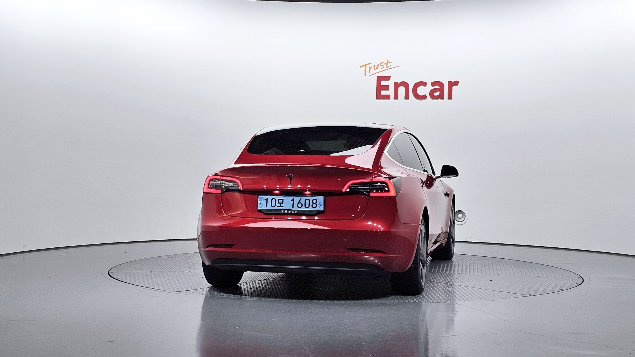 TESLA MODEL 3 2020
