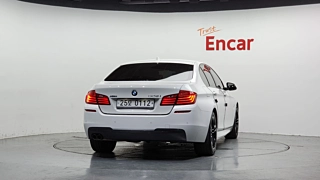 BMW 5-SERIES F10 2016