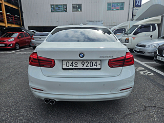 BMW 3-SERIES F30 2018