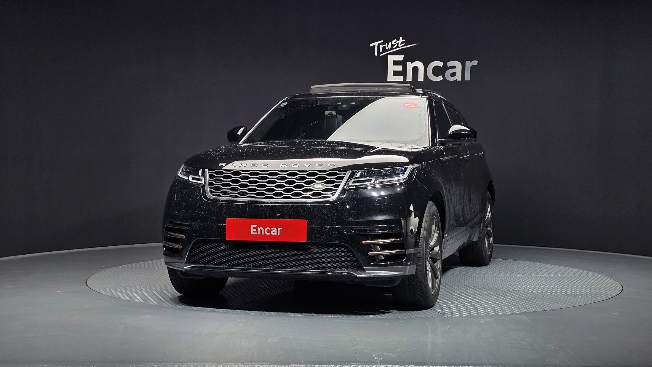 LAND ROVER RANGE ROVER VELAR 2018