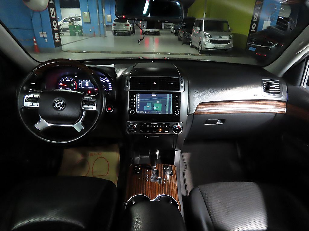 KIA MOHAVE 2016