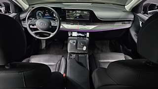 HYUNDAI GRANDEUR IG HYBRID 2021