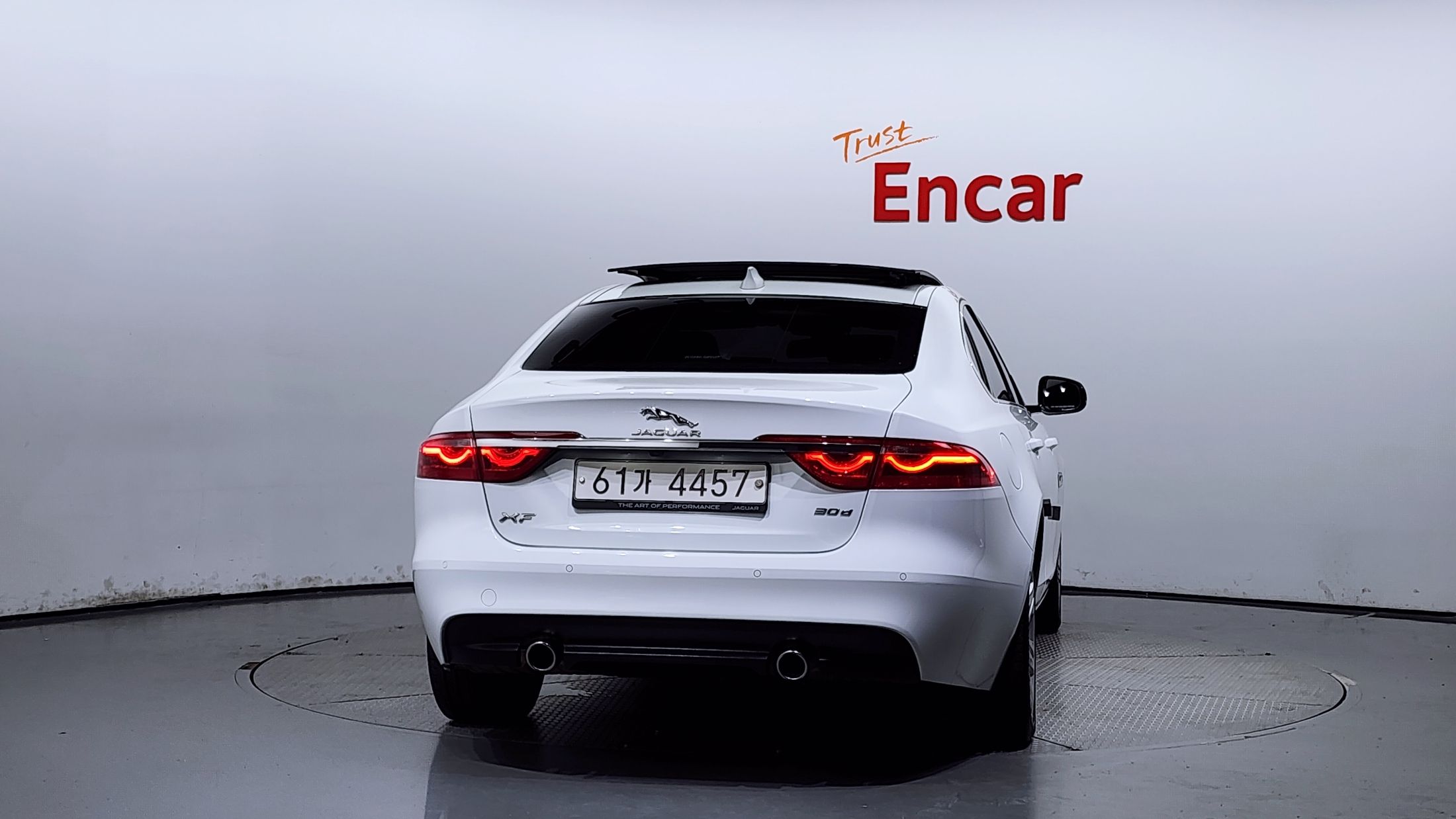 JAGUAR XF X260 2017