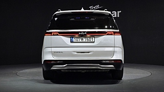 KIA CARNIVAL 2023