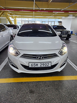 HYUNDAI I40 SALOON 2012