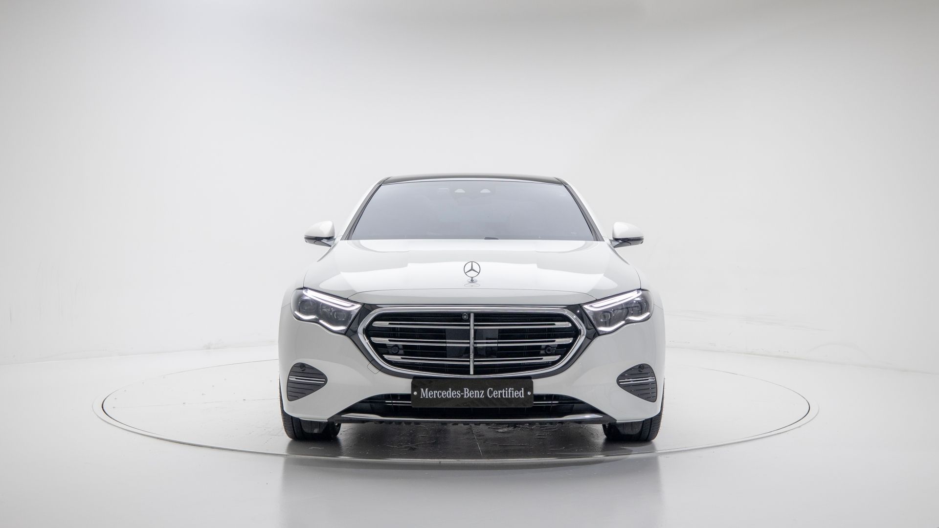 MERCEDES BENZ E-CLASS W214 2024