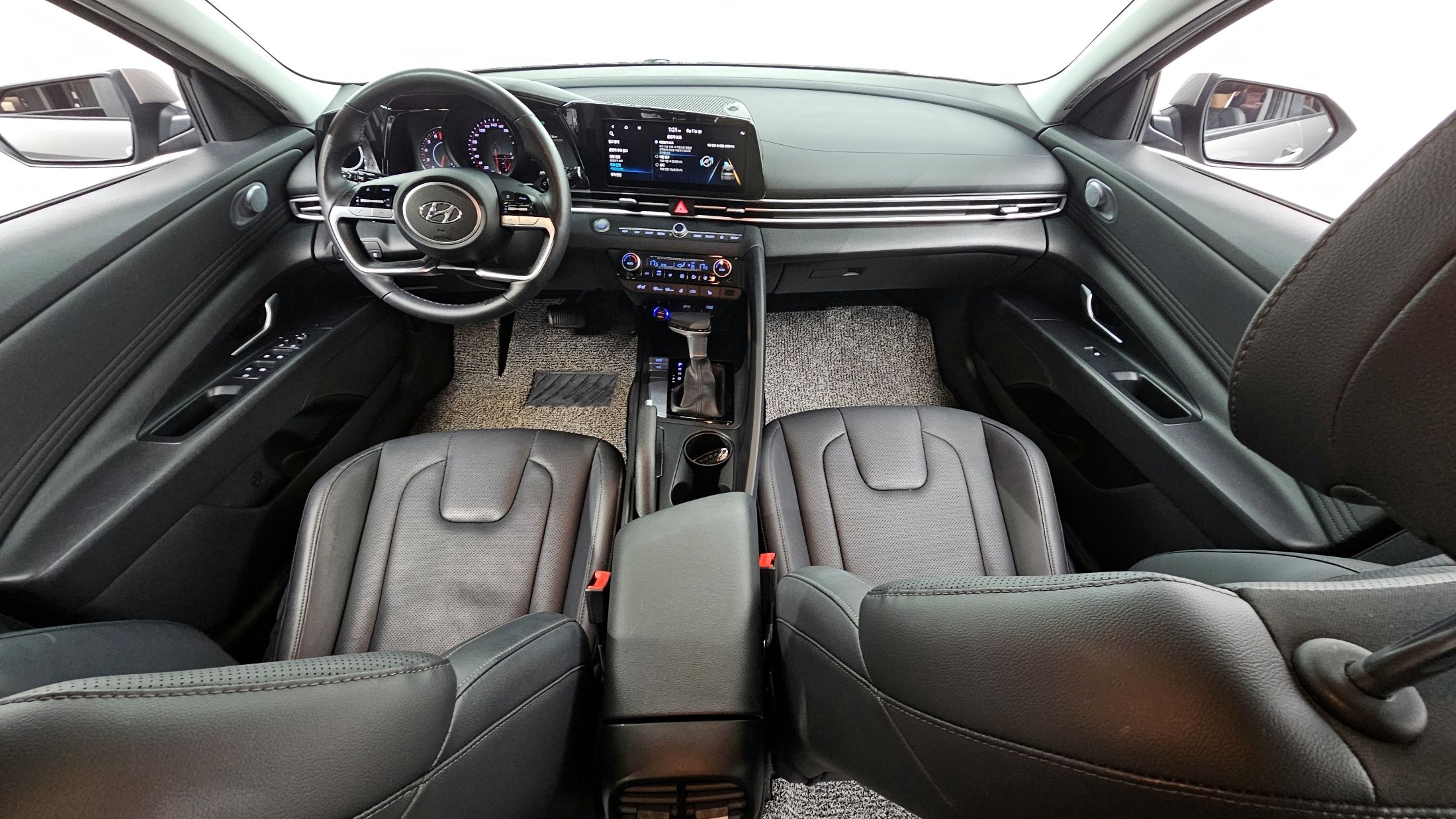 HYUNDAI AVANTE CN7 2020