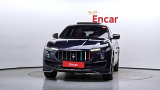 MASERATI LEVANTE 2019