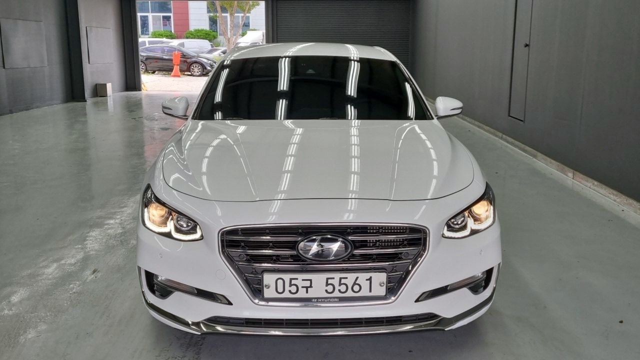 HYUNDAI GRANDEUR IG 2018