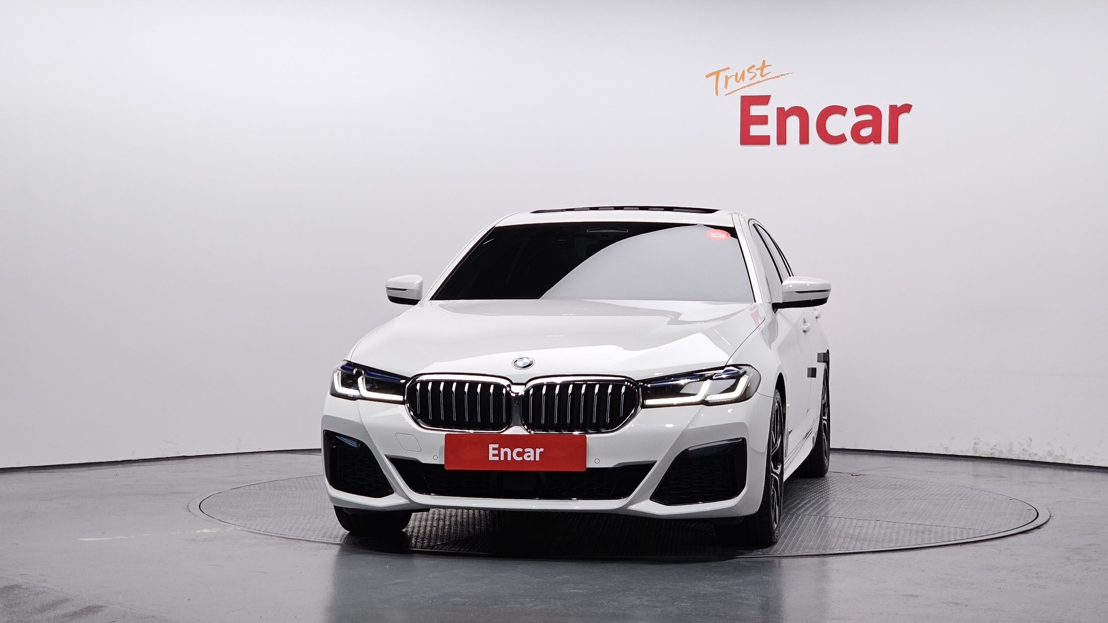 BMW 5-SERIES G30 2022