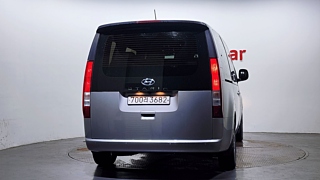 HYUNDAI STARIA 2021